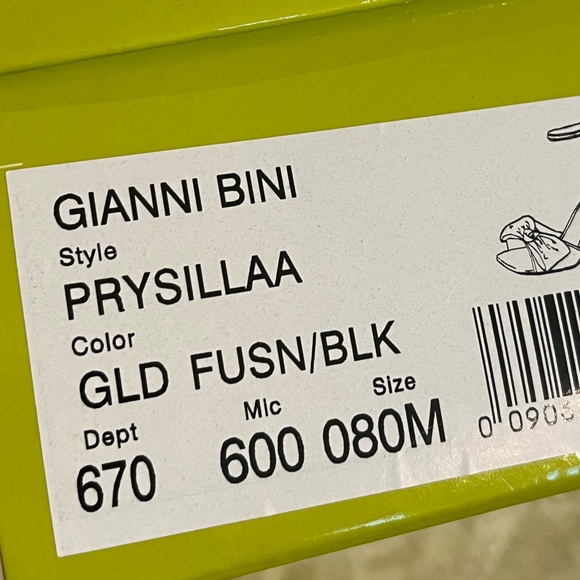 Sz8 Gianni Bini - glittery gold/silver BOW heels - Picture 2 of 6